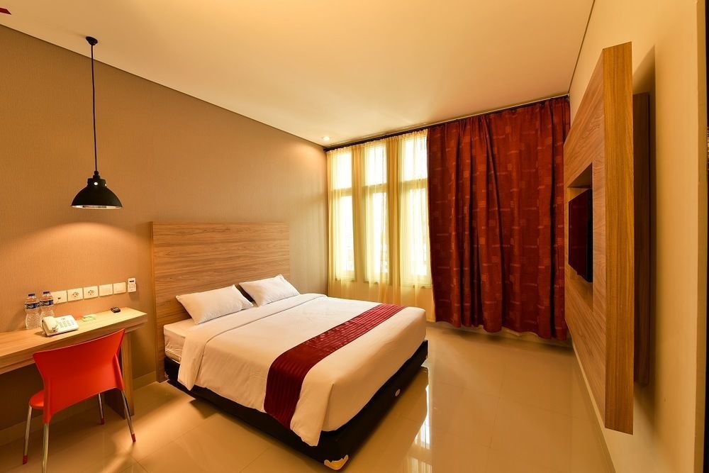 Cherry Homes Express Hotel Бандунг Екстериор снимка